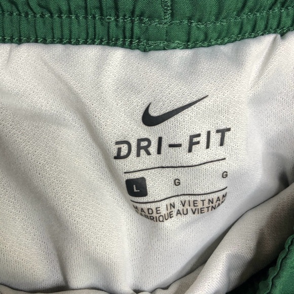 Nike Dri-Fit Tempo Babson Beavers running athletic shorts size L - Picture 2 of 5